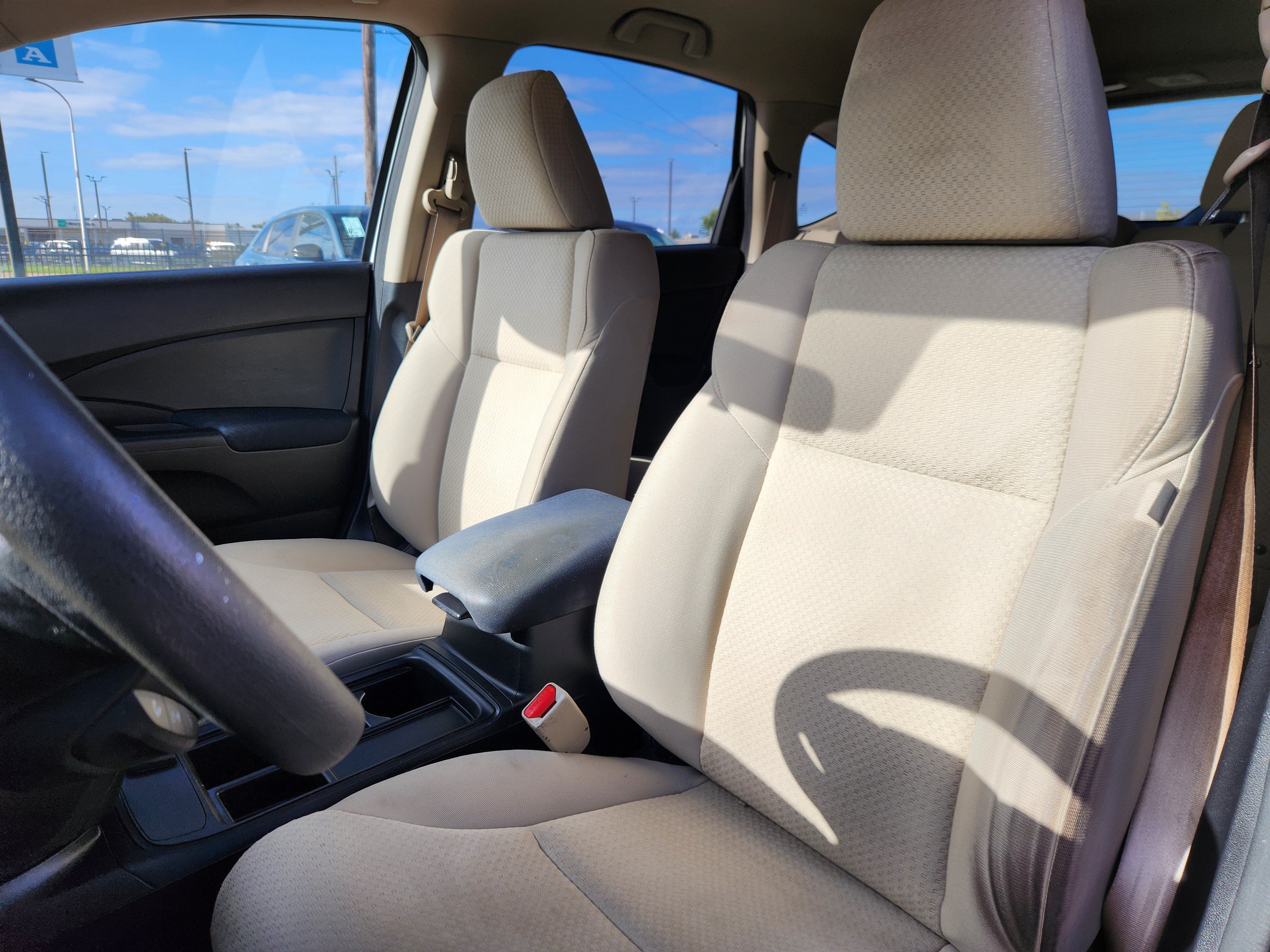 Used 2016 Honda CR-V SE image 7