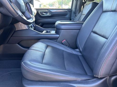 Used 2022 Chevrolet Tahoe RST w/ Luxury Package image 18