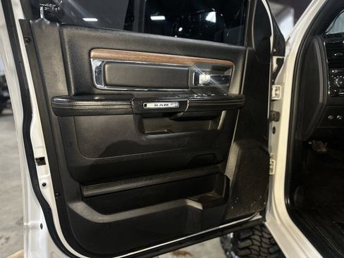 Used 2017 RAM 2500 Laramie w/ Protection Group image 18