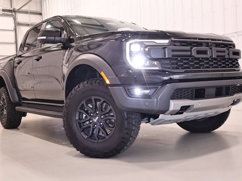 Certified 2025 Ford Ranger Raptor AWD/4WD image 44