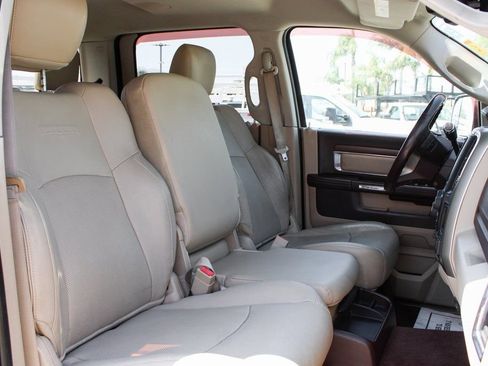 Used 2014 RAM 2500 Laramie w/ Convenience Group AWD/4WD image 38