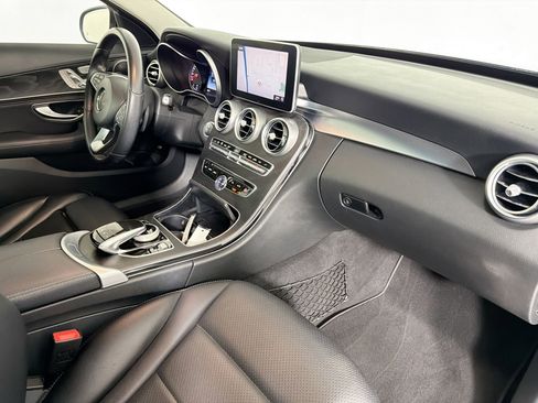 Used 2016 Mercedes-Benz C 300 Sedan image 28