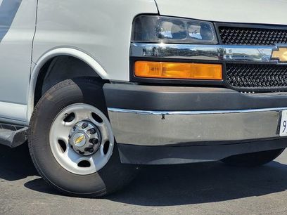 Used 2025 Chevrolet Express 3500 LT w/ LT Preferred Equipment Group