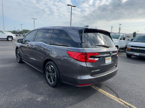 Used 2024 Honda Odyssey Elite image 6