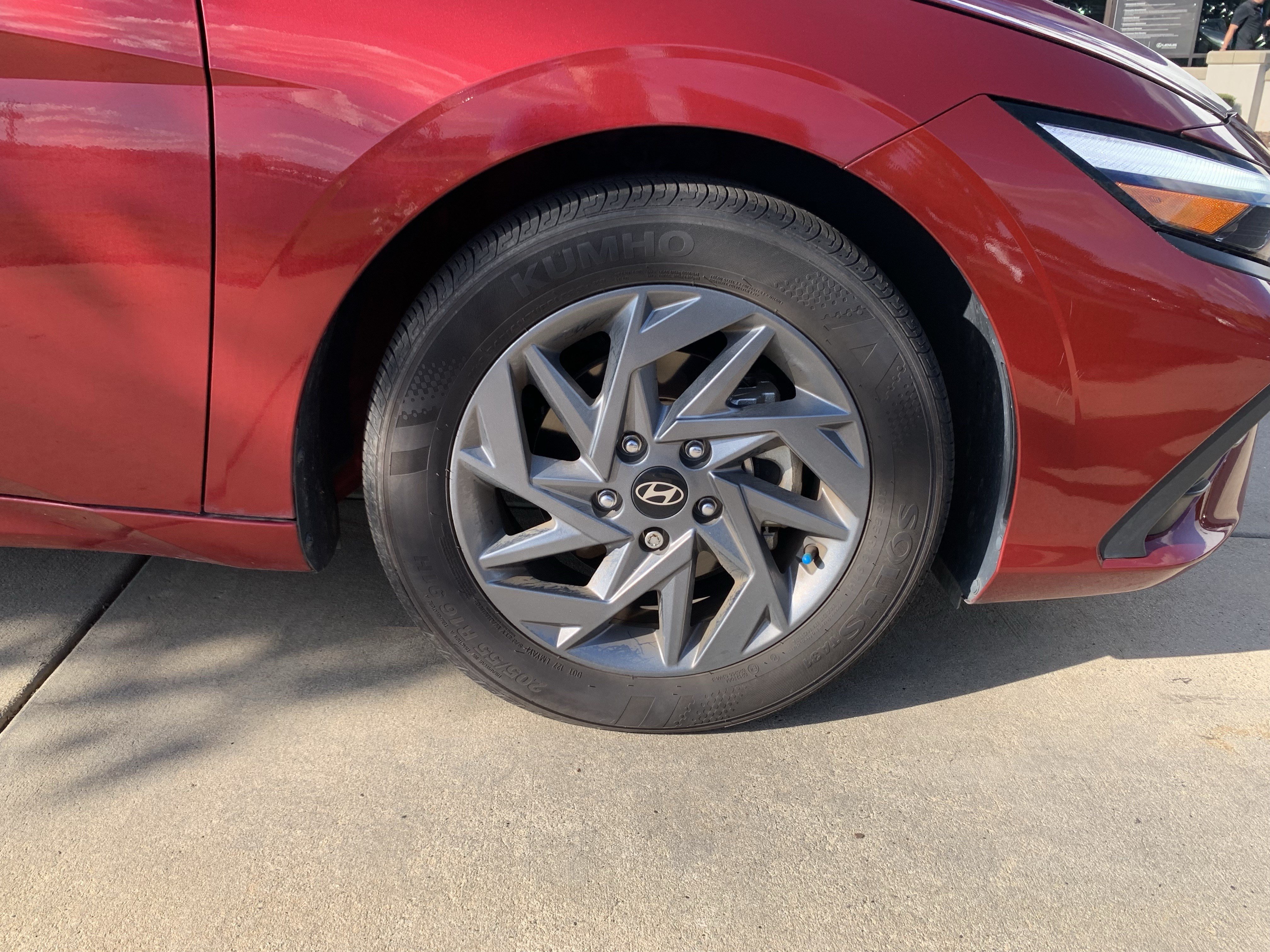 Used 2024 Hyundai Elantra SEL FWD image 13