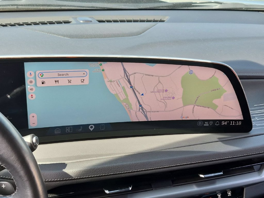 Certified 2025 Cadillac XT4 Premium Luxury FWD image 13