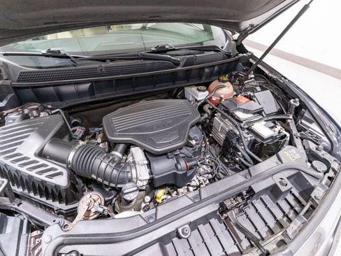 Used 2019 Cadillac XT5 FWD image 28