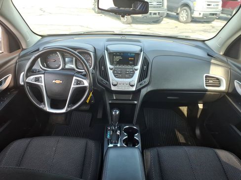 Used 2017 Chevrolet Equinox LT w/ Convenience Package FWD image 12