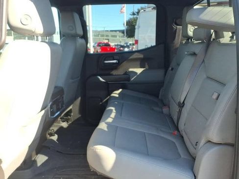 Used 2021 GMC Sierra 1500 SLT w/ SLT Premium Plus Package AWD/4WD image 16