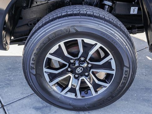 Used 2023 Toyota Tacoma TRD Sport image 13