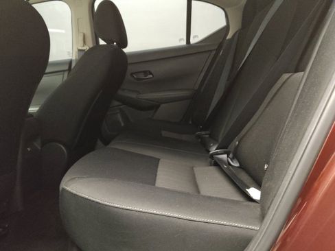 Used 2025 Nissan Sentra SV FWD image 18