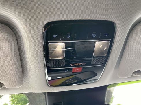 Used 2025 Hyundai Santa Fe SEL FWD image 28