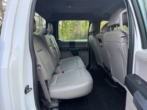 Used 2018 Ford F450 XL w/ Power Equipment Group AWD/4WD image 28