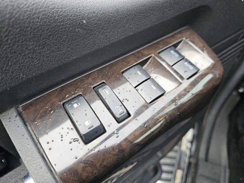 Used 2016 Ford F350 Platinum image 29