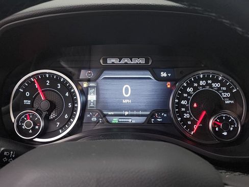 New 2026 RAM 1500 4x4 Crew Cab image 11