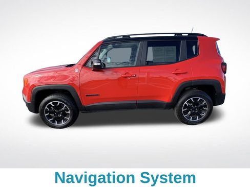 Used 2023 Jeep Renegade Trailhawk image 2