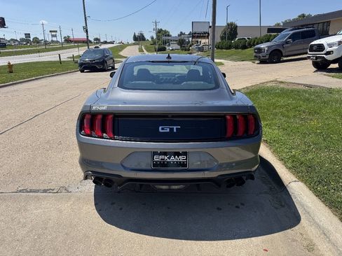 Used 2021 Ford Mustang GT Premium w/ GT Performance Package RWD image 4