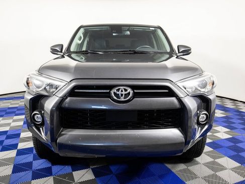 Used 2023 Toyota 4Runner SR5 Premium w/ Moonroof Package RWD image 3