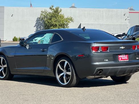 Used 2013 Chevrolet Camaro LS RWD image 7