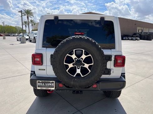 Used 2021 Jeep Wrangler Unlimited Rubicon AWD/4WD image 6