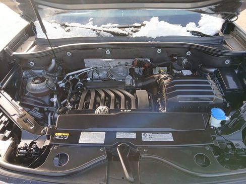 Used 2021 Volkswagen Atlas SEL R-Line image 28