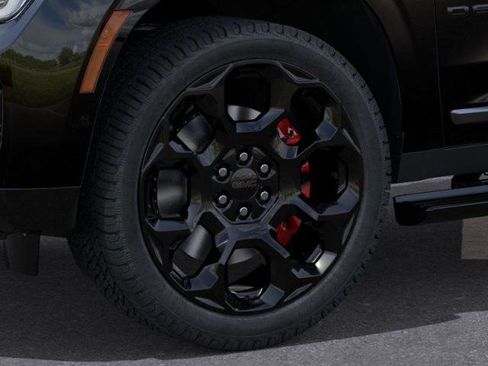 New 2026 GMC Yukon XL Denali Ultimate image 9