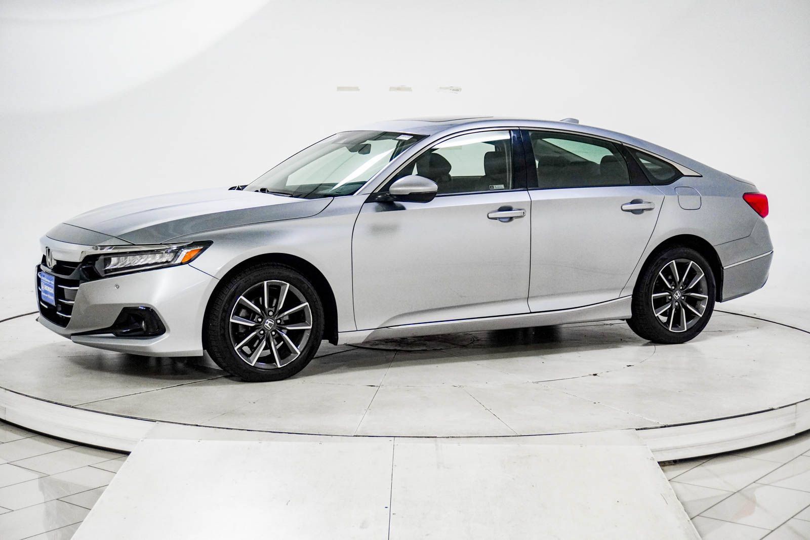 Used 2021 Honda Accord EX-L image 4