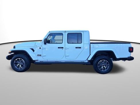 New 2026 Jeep Gladiator Sport image 2