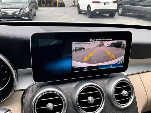 Used 2019 Mercedes-Benz C 300 Sedan image 27