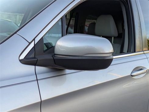 Used 2017 Honda Pilot EX-L image 11