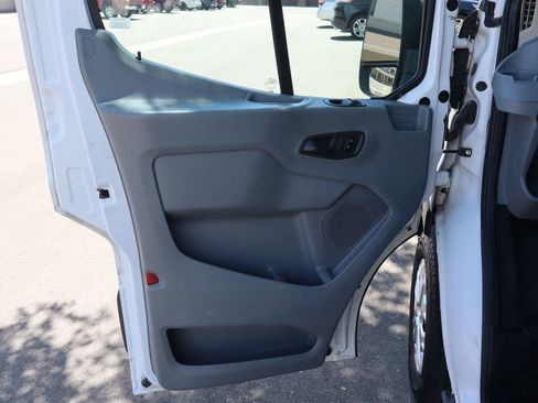 Used 2015 Ford Transit 350 XLT RWD image 25