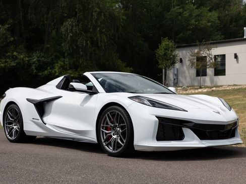 Used 2025 Chevrolet Corvette Z06 image 53