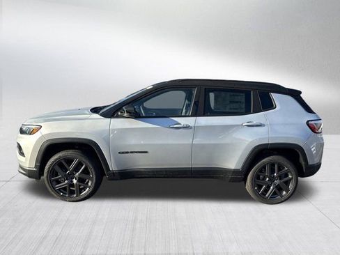 New 2026 Jeep Compass Limited w/ Sun, Sound & Navigation Group image 8