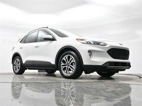 Used 2020 Ford Escape SEL image 26