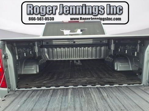 Used 2024 Chevrolet Silverado 1500 LT AWD/4WD image 22