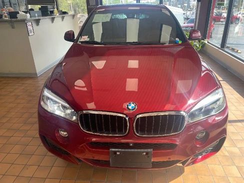 Used 2017 BMW X6 xDrive35i w/ M Sport Package image 4