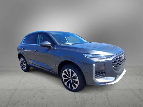 New 2026 Audi Q3 quattro 2.0T image 2