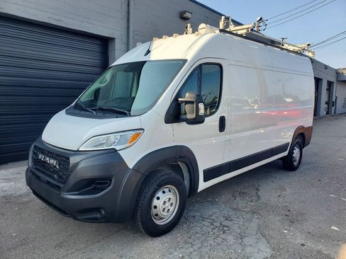 Used 2023 RAM ProMaster 3500 FWD image 1