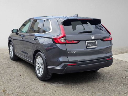 Used 2024 Honda CR-V EX image 5