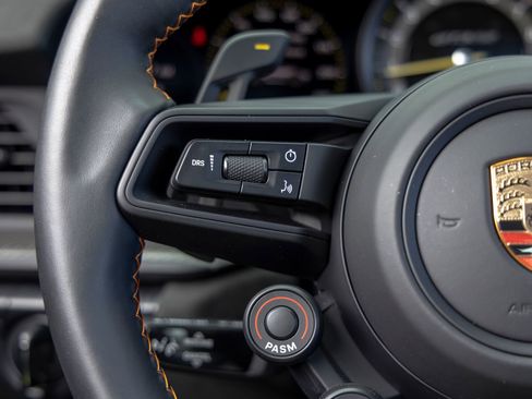 Used 2025 Porsche 911 GT3 RS image 37