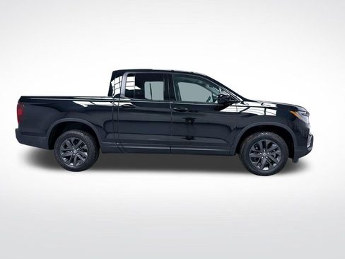 Used 2025 Honda Ridgeline Sport image 10