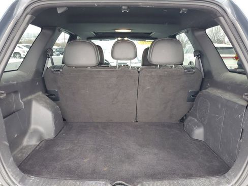 Used 2010 Mercury Mariner Premier image 25