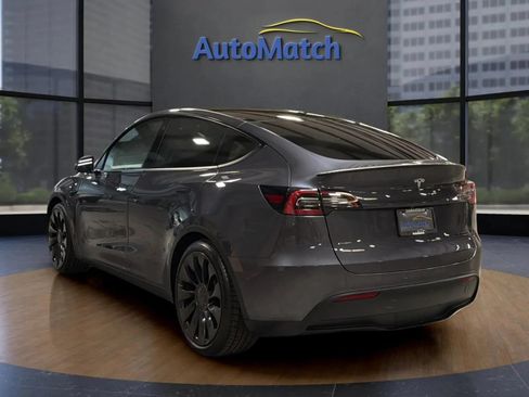 Used 2022 Tesla Model Y Performance AWD/4WD image 8