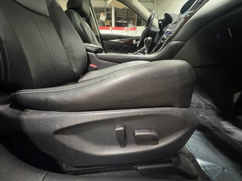 Used 2014 INFINITI Q50 Premium w/ Deluxe Touring Package AWD/4WD image 34