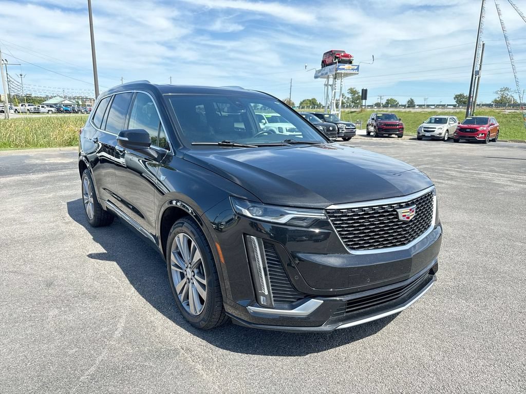 Used 2022 Cadillac XT6 Premium Luxury AWD/4WD image 15