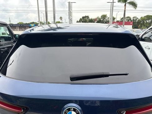 Used 2024 BMW iX xDrive50 w/ Convenience Package AWD/4WD image 9