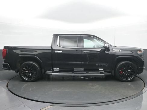 Used 2023 GMC Sierra 1500 Denali AWD/4WD image 6