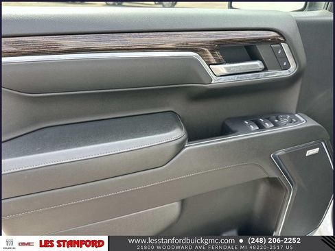 Used 2024 GMC Sierra 1500 Elevation w/ Preferred Package AWD/4WD image 16