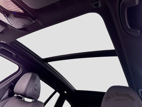 Used 2024 BMW X3 xDrive30i w/ Premium Package image 16