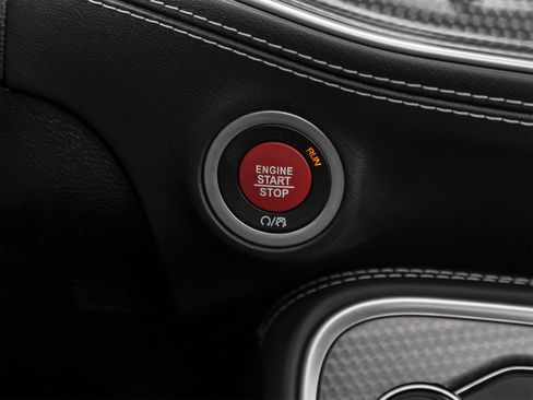 Used 2020 Dodge Challenger SRT Hellcat Redeye RWD image 46